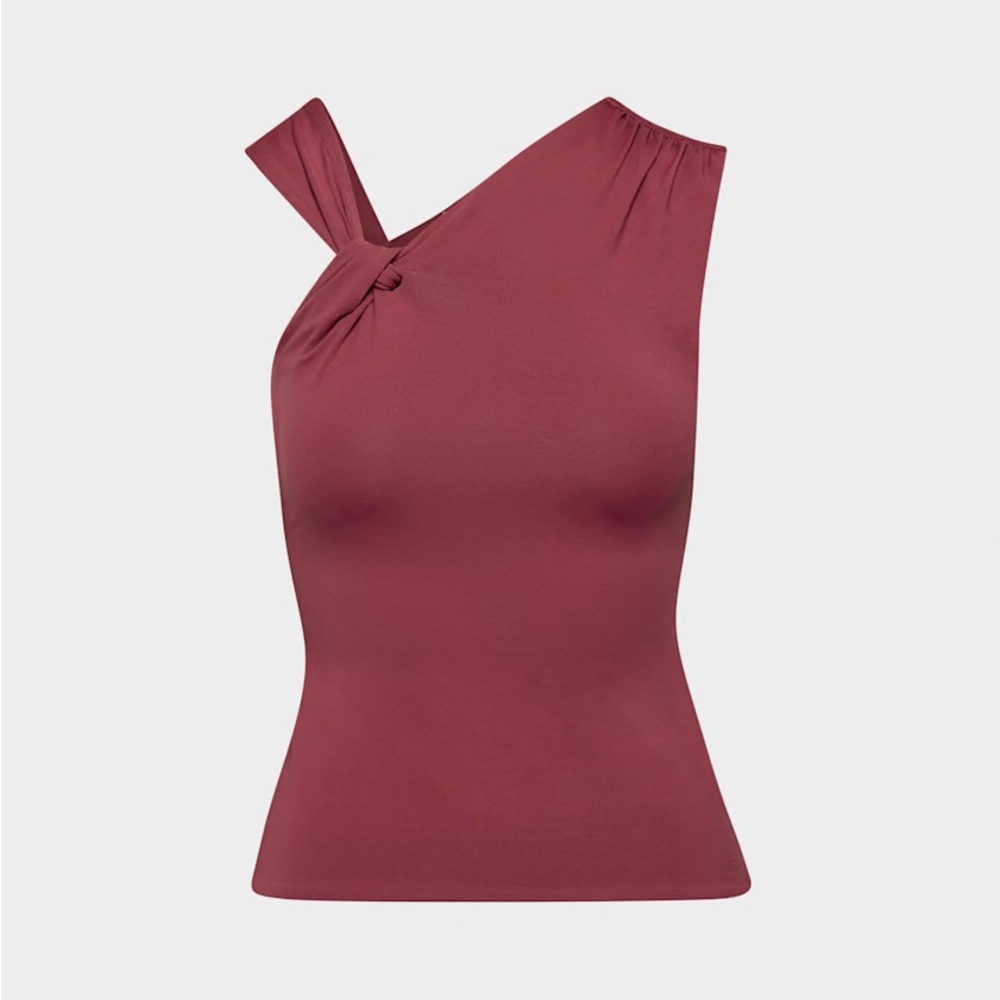 NWT Aritzia Contour Enchant Top